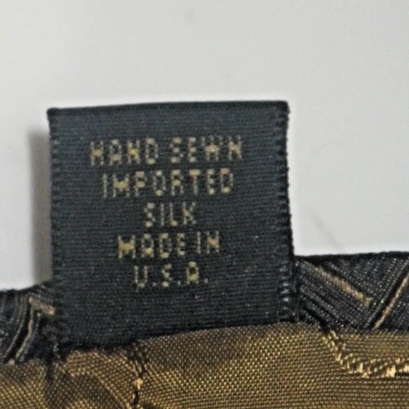 Robert Talbott Studio Men’s Necktie Made in USA - Picture 7 of 7